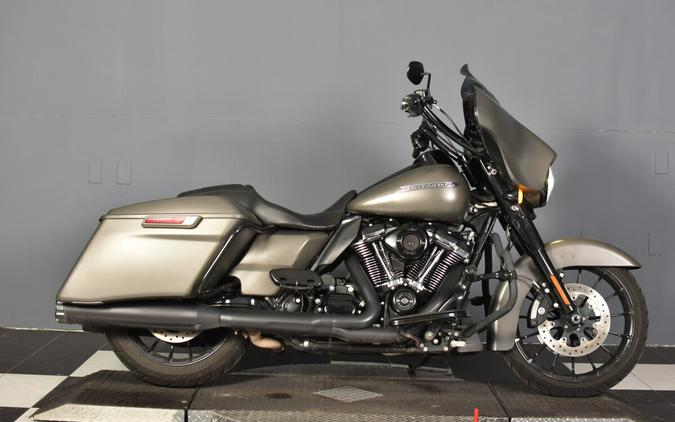 2019 Harley-Davidson Street Glide Special