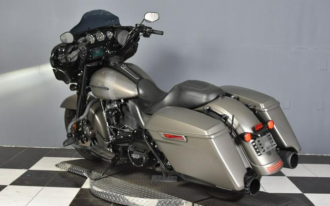 2019 Harley-Davidson Street Glide Special