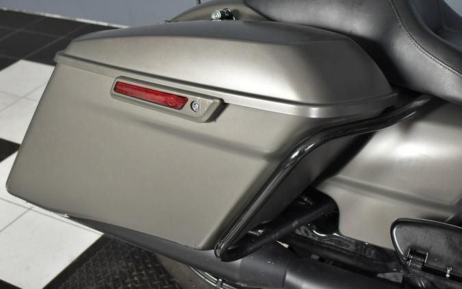 2019 Harley-Davidson Street Glide Special