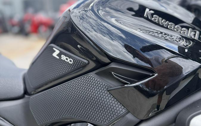 2025 Kawasaki Z900 ABS