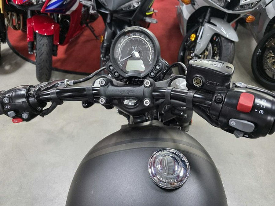 2023 Triumph Bonneville Bobber Matte Storm GreyMatte Ironstone