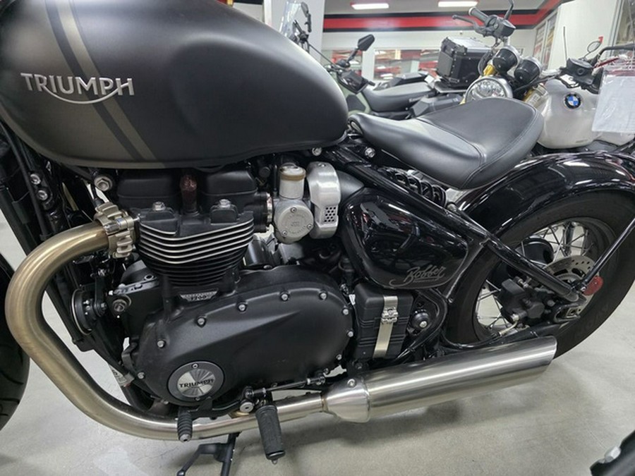 2023 Triumph Bonneville Bobber Matte Storm GreyMatte Ironstone