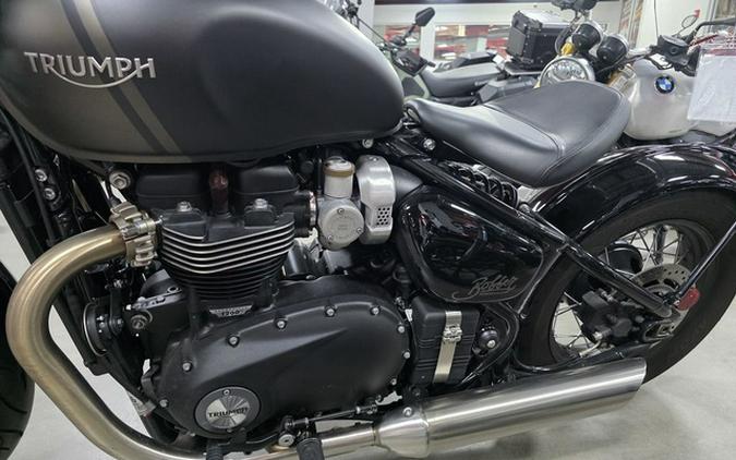 2023 Triumph Bonneville Bobber Matte Storm GreyMatte Ironstone