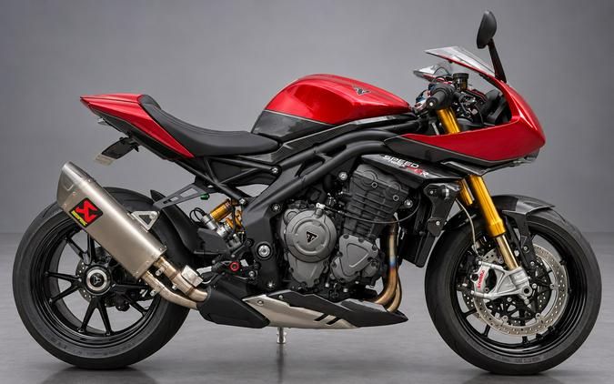 2022 Triumph Speed Triple 1200 RR