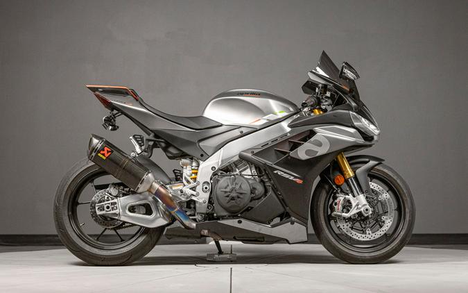 2023 Aprilia RSV4