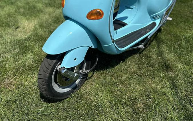 2002 VESPA ET2