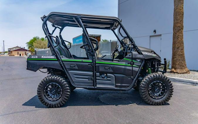 2016 Kawasaki Teryx4™ LE