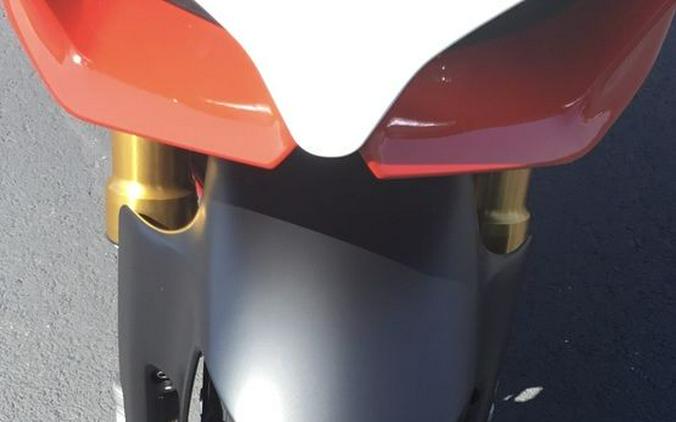 2024 Ducati Panigale V2 Bayliss 1st Championship Livery