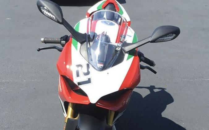 2024 Ducati Panigale V2 Bayliss 1st Championship Livery