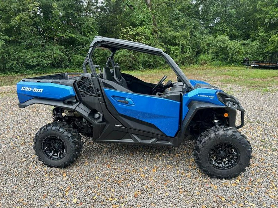 2022 Can-Am® Commander XT 700