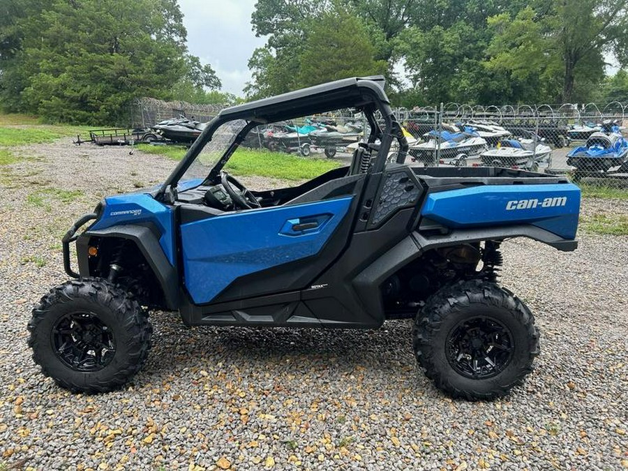 2022 Can-Am® Commander XT 700