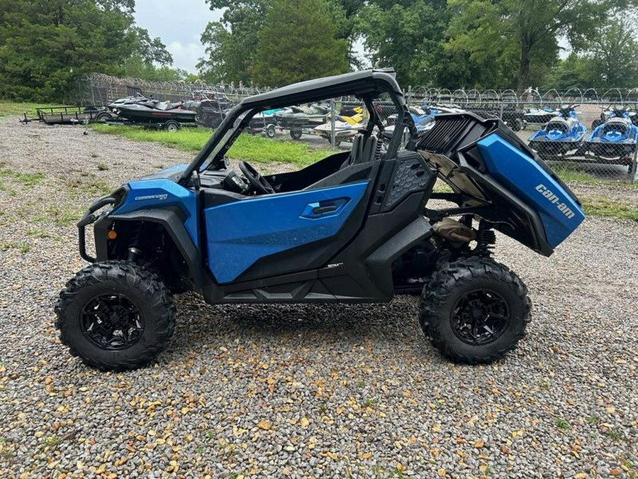 2022 Can-Am® Commander XT 700