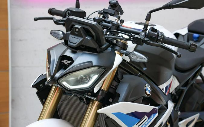 2026 BMW S 1000 R