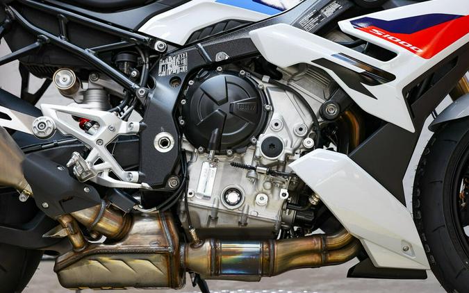 2026 BMW S 1000 R
