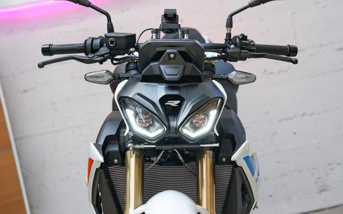 2026 BMW S 1000 R