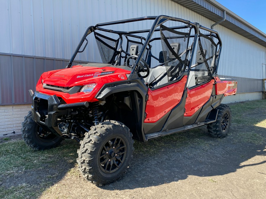 2023 Honda Pioneer 1000-6 Deluxe Crew