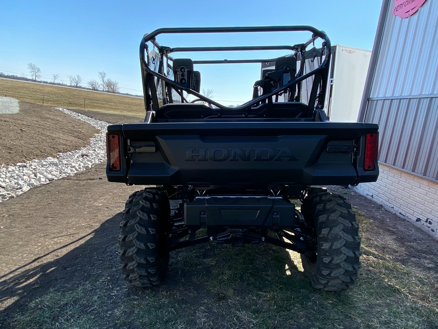 2023 Honda Pioneer 1000-6 Deluxe Crew