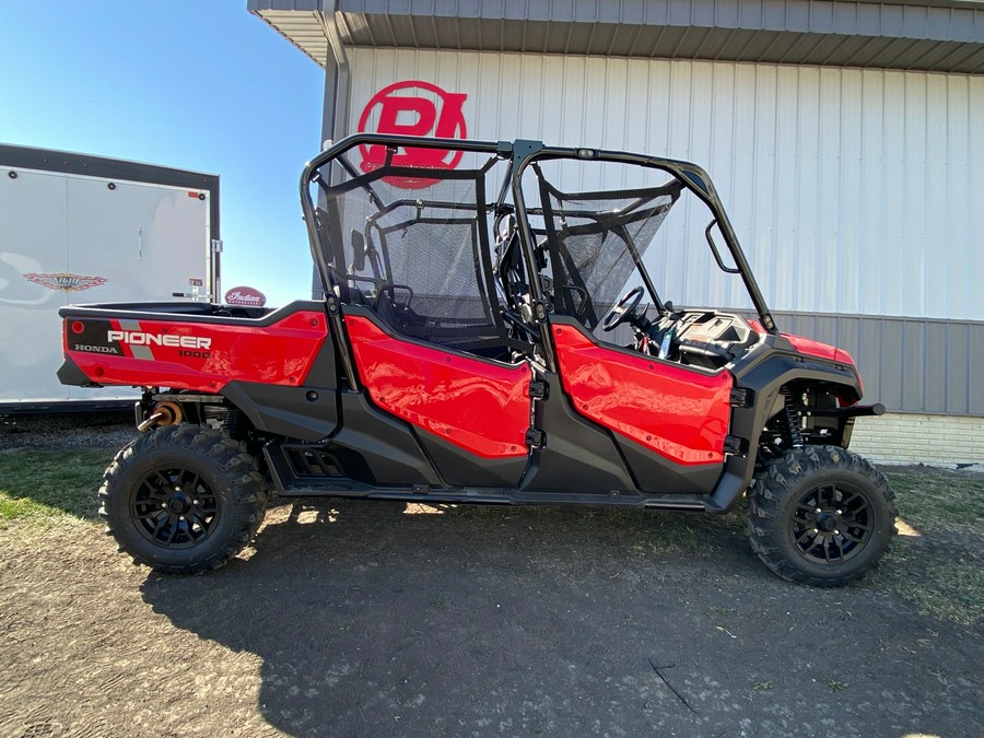 2023 Honda Pioneer 1000-6 Deluxe Crew