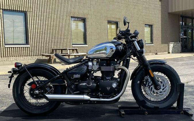 2023 Triumph BOBBER