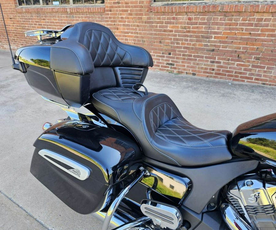 2023 Indian Motorcycle® Pursuit Limited with Premium Package