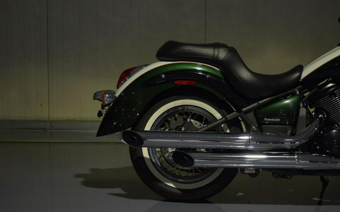 2022 Kawasaki Vulcan® 900 Classic