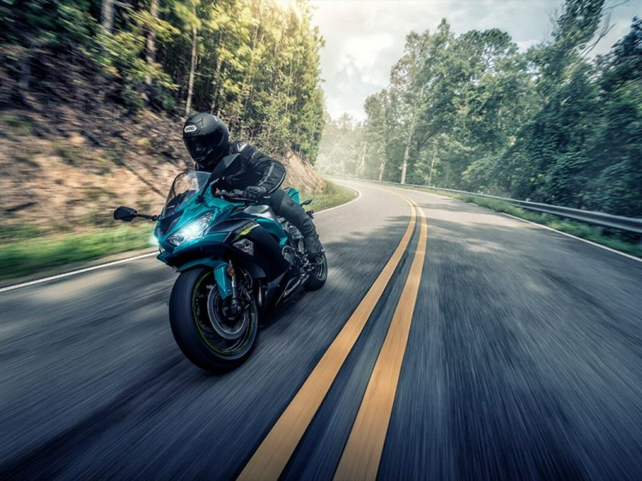 2021 Kawasaki Ninja® ZX™-6R
