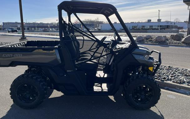 2024 Can-Am™ Defender XT HD9