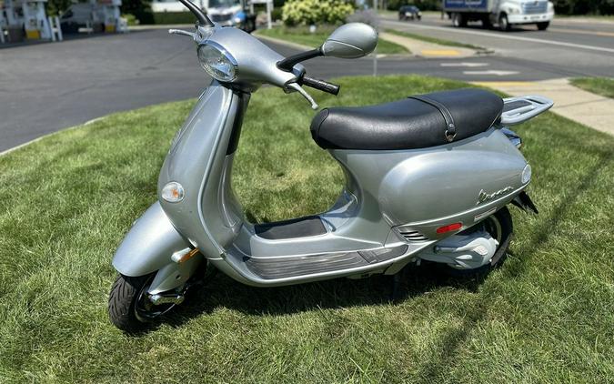 2001 VESPA ET2