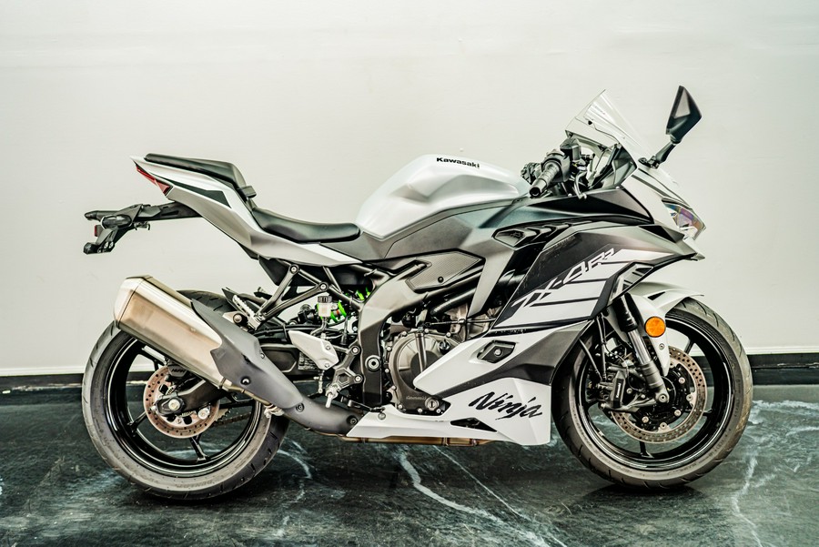 2025 Kawasaki Ninja ZX-4RR ABS