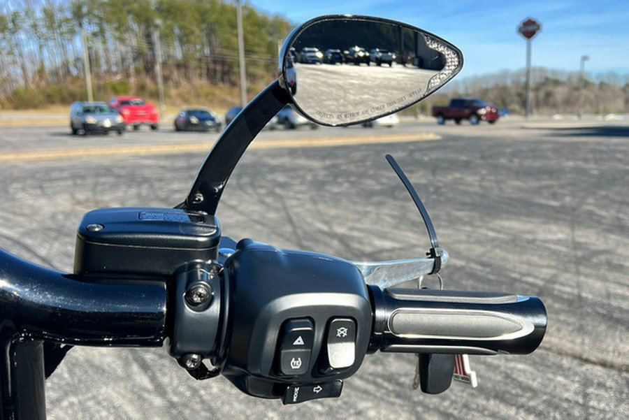 2025 Harley-Davidson FLFB - Fat Boy