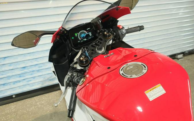2026 Yamaha YZFR9TW