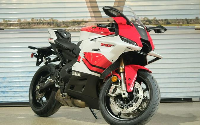 2026 Yamaha YZFR9TW