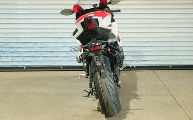 2026 Yamaha YZFR9TW