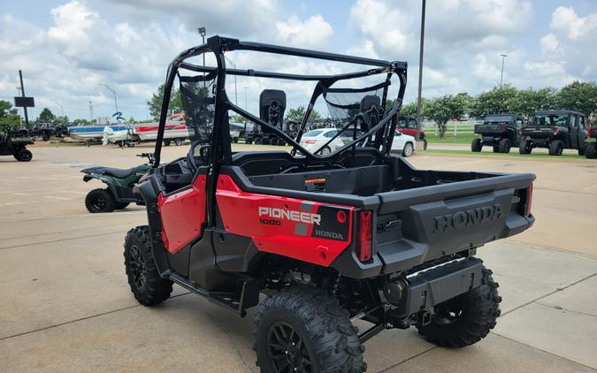 2024 Honda PIONEER 1000 DELUXE