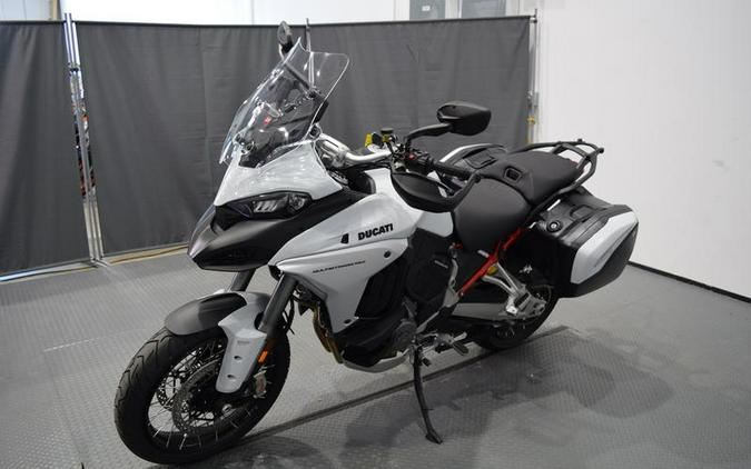 2024 Ducati Multistrada V4 S Travel & Radar Iceberg White