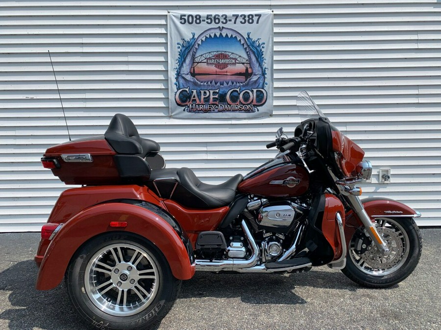 2024 Harley-Davidson Tri Glide Ultra Red Rock / Vivid Black