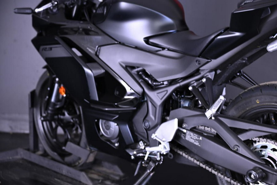 2025 Yamaha YZF-R3