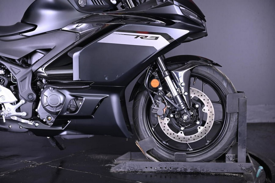2025 Yamaha YZF-R3