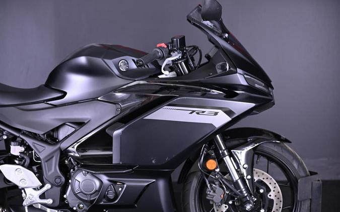 2025 Yamaha YZF-R3