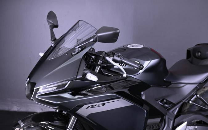 2025 Yamaha YZF-R3