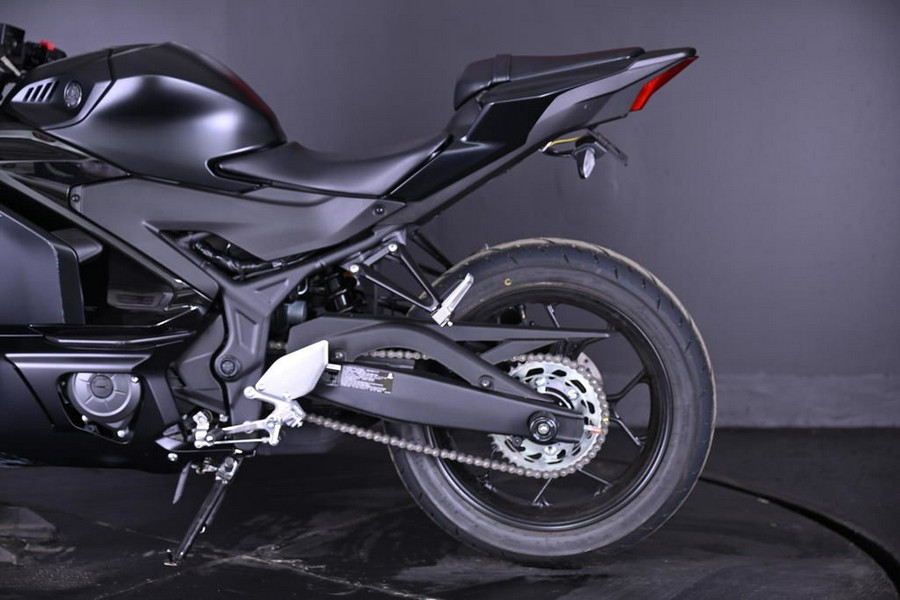 2025 Yamaha YZF-R3