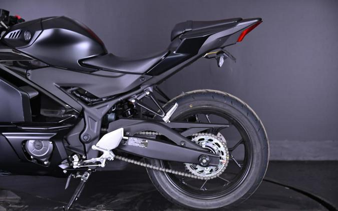 2025 Yamaha YZF-R3