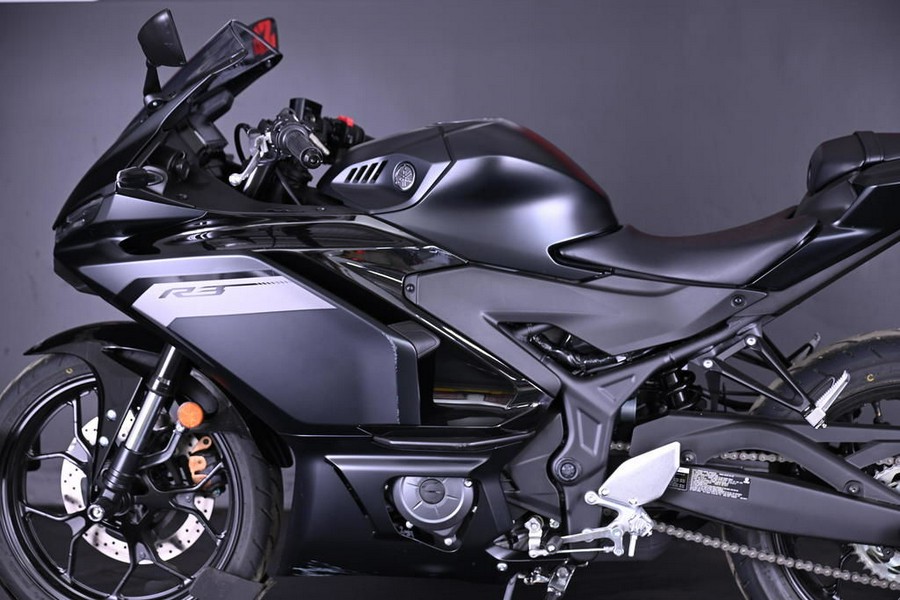 2025 Yamaha YZF-R3