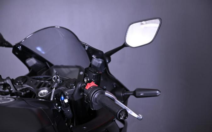 2025 Yamaha YZF-R3