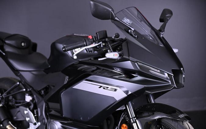 2025 Yamaha YZF-R3