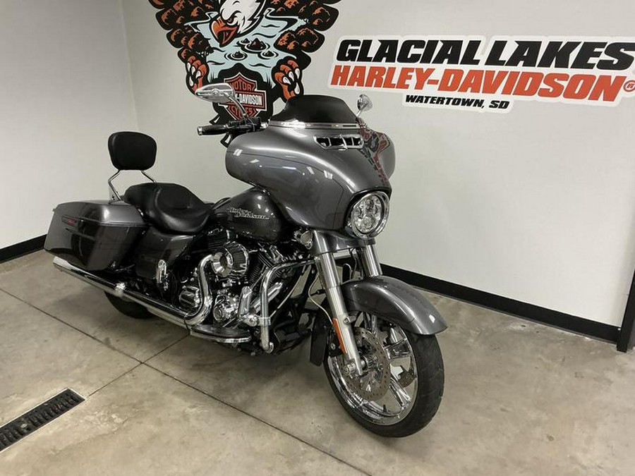 2014 Harley-Davidson® FLHXS - Street Glide® Special