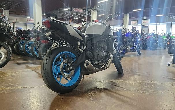 2025 Yamaha MT 07 CA