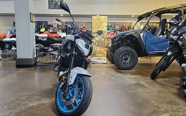 2025 Yamaha MT 07 CA