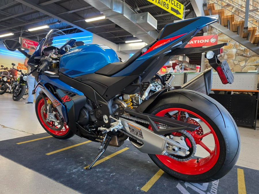 2026 Aprilia RSV4 1100