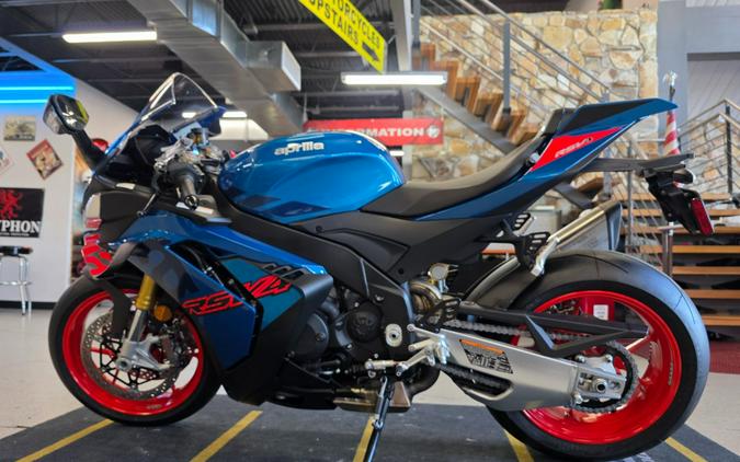 2026 Aprilia RSV4 1100